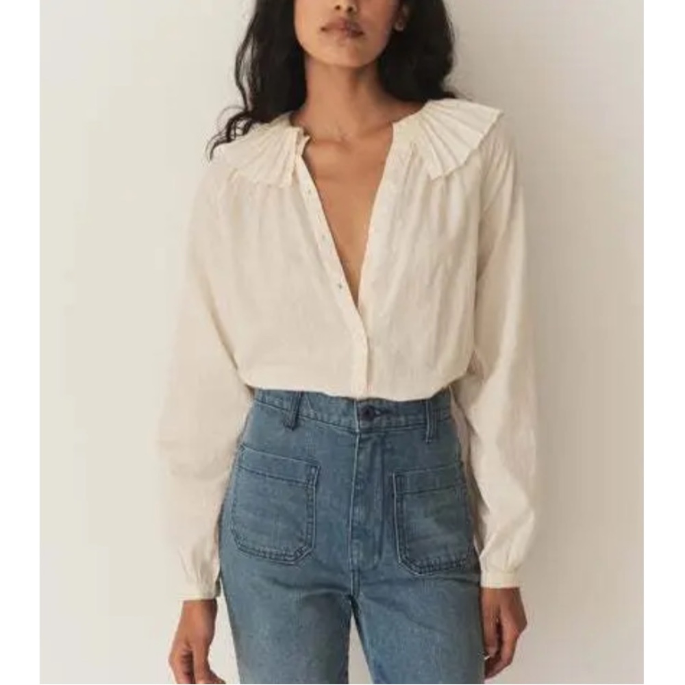 Doen Cream Blouse with Pleated Collar